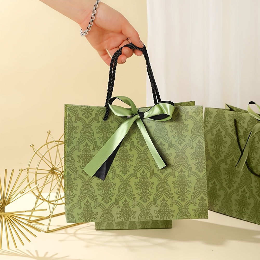 Luxuriöse Einkaufstaschen aus  – Gift Box Wrap Set Bewertung und Preis